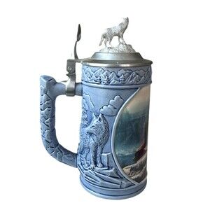 Longton Crown Lidded Beer Tankard Stein Scouting The Bluffs Wolf D4460 Stoneware